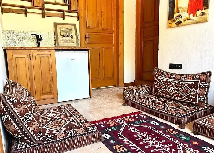 Yusuf Pasa * 费特希耶